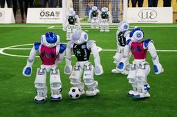 Presseeinladung: Warm-Up für die RoboCup German Open 2019 – B-Human lädt zum öffentlichen Training in die Universität Bremen