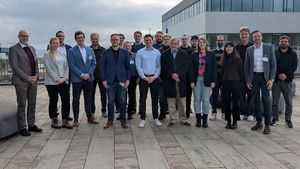 Energieeffiziente KI für die Fabrik der Zukunft: EASY-Projekt feiert erfolgreichen Abschluss 