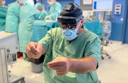 Artificial Intelligence in Surgery: Augmented Reality provides Support in the Operating Room