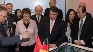 Eröffnungsveranstaltung des Gemeinschaftsstandes der chinesisch-deutschen „Gesundheitsstadt“