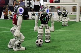 RoboCup-Weltmeisterschaft 2019: Deutscher Meister B-Human reist mit großen Hoffnungen nach Sydney