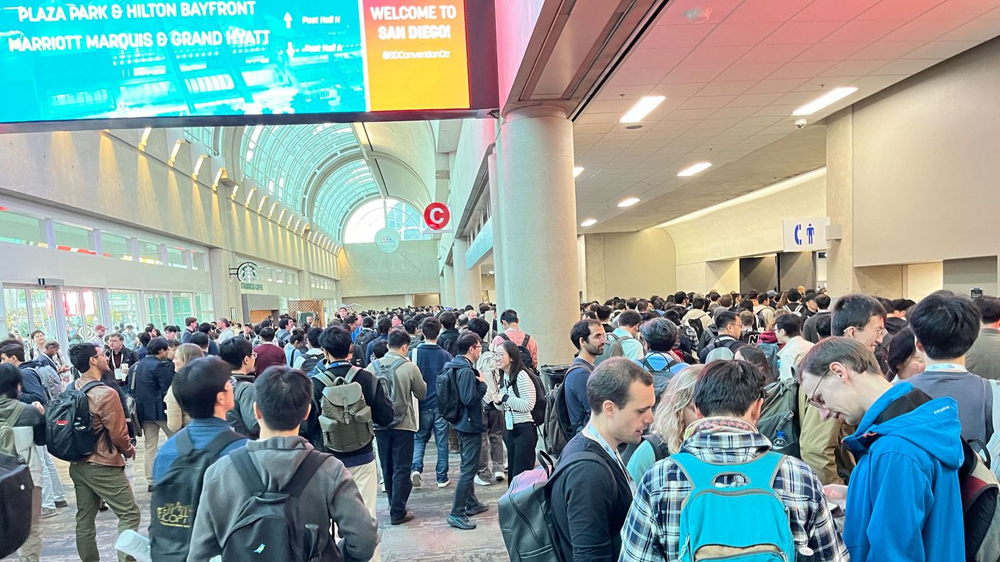 Konference Hall Neurips 2025