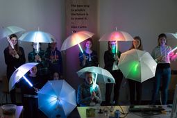 Mit smarten Alltagsanwendungen Mädchen für Informatik begeistern – Einladung zur smile expo im Haus der Wissenschaft in Bremen